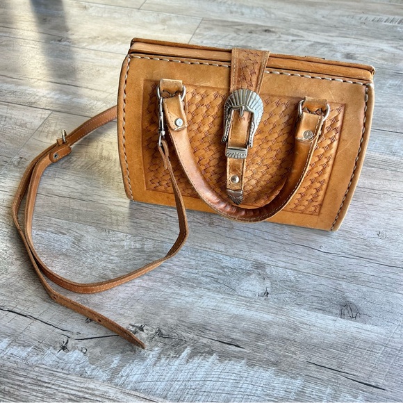 Vintage Leather Handmade Tooled Buckle Shoulder Hand Bag - Picture 3 of 14